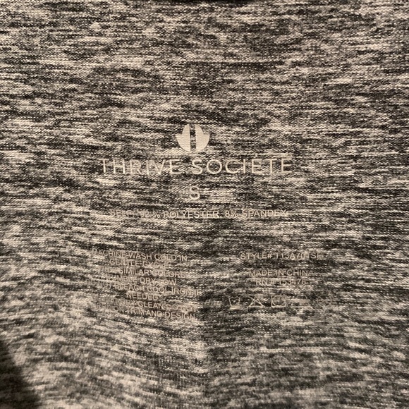 Maternity romper nwt - Picture 3 of 3